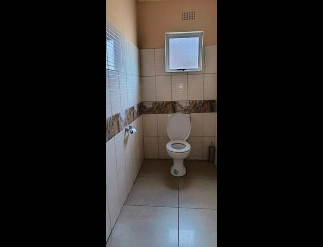 BUSINESS PROPERTY TO RENT IN QUEENSMEAD INDUSTRIAL